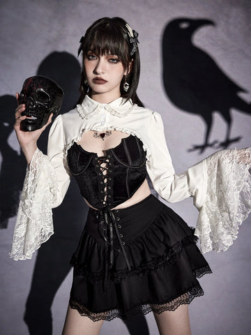 ROMWE Goth Contrast Lace Button Front Super Crop Blouse ROMWE Goth Contrast Lace Button Front Super Crop Blouse