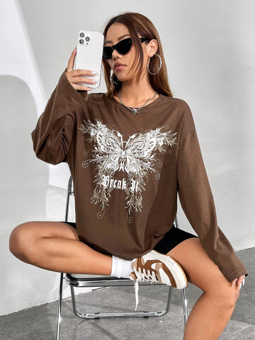 Butterfly & Letter Graphic Drop Shoulder Tee Butterfly & Letter Graphic Drop Shoulder Tee