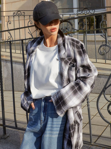 DAZY Horse Print Drop Shoulder Tee DAZY Horse Print Drop Shoulder Tee