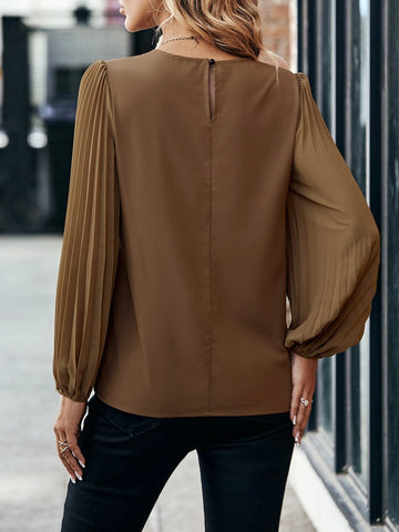 Pleated Lantern Sleeve Blouse Pleated Lantern Sleeve Blouse