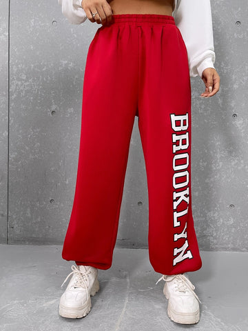 EZwear Letter Graphic Drop Shoulder Hoodie & Sweatpants EZwear Letter Graphic Drop Shoulder Hoodie & Sweatpants