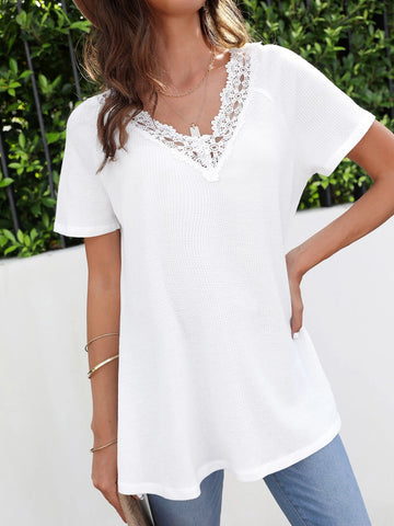 EMERY ROSE Guipure Lace Insert Tee EMERY ROSE Guipure Lace Insert Tee