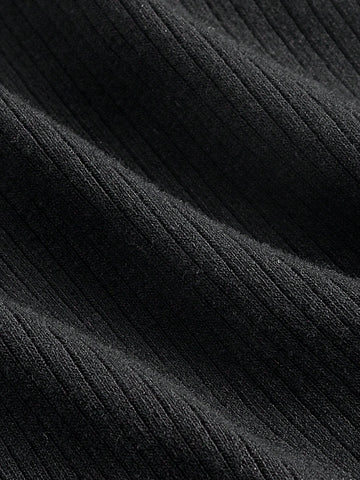 3 3
