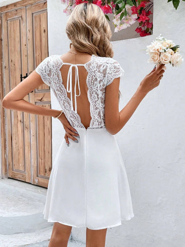 Contrast Lace Tie Backless A-line Dress