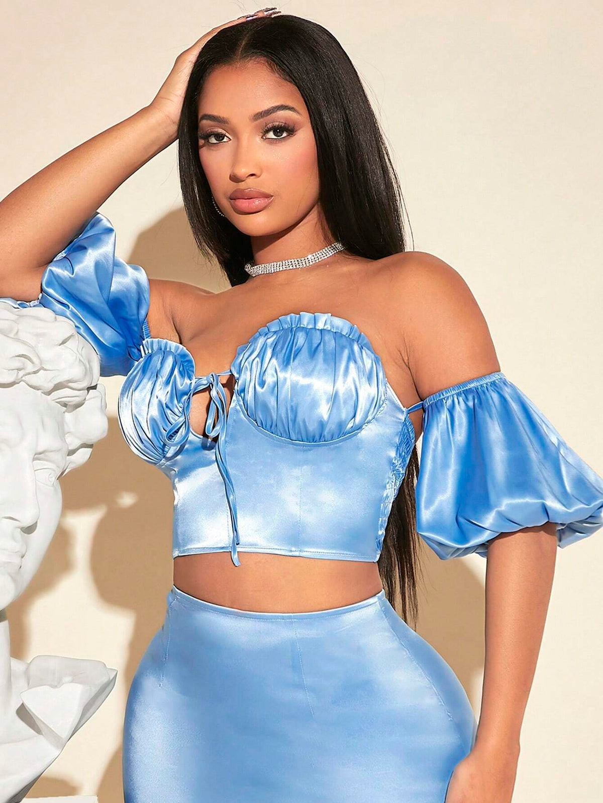 Off Shoulder Knot Front Ruched Bustier Crop Top