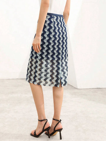 MOTF PREMIUM WAVY GUIPURE LACE SKIRT