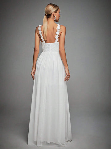 Appliques Detail Split Thigh Wedding Dress