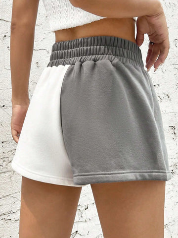 EZwear Two Tone Letter Patched Detail Shorts