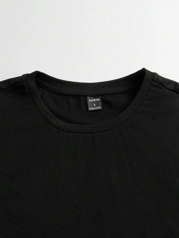 EZwear Letter & Wing Print Tee