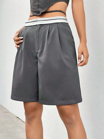 EZwear Contrast Trim Fold Pleated Detail Wide Leg Shorts