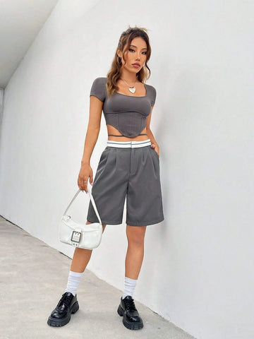 EZwear Contrast Trim Fold Pleated Detail Wide Leg Shorts