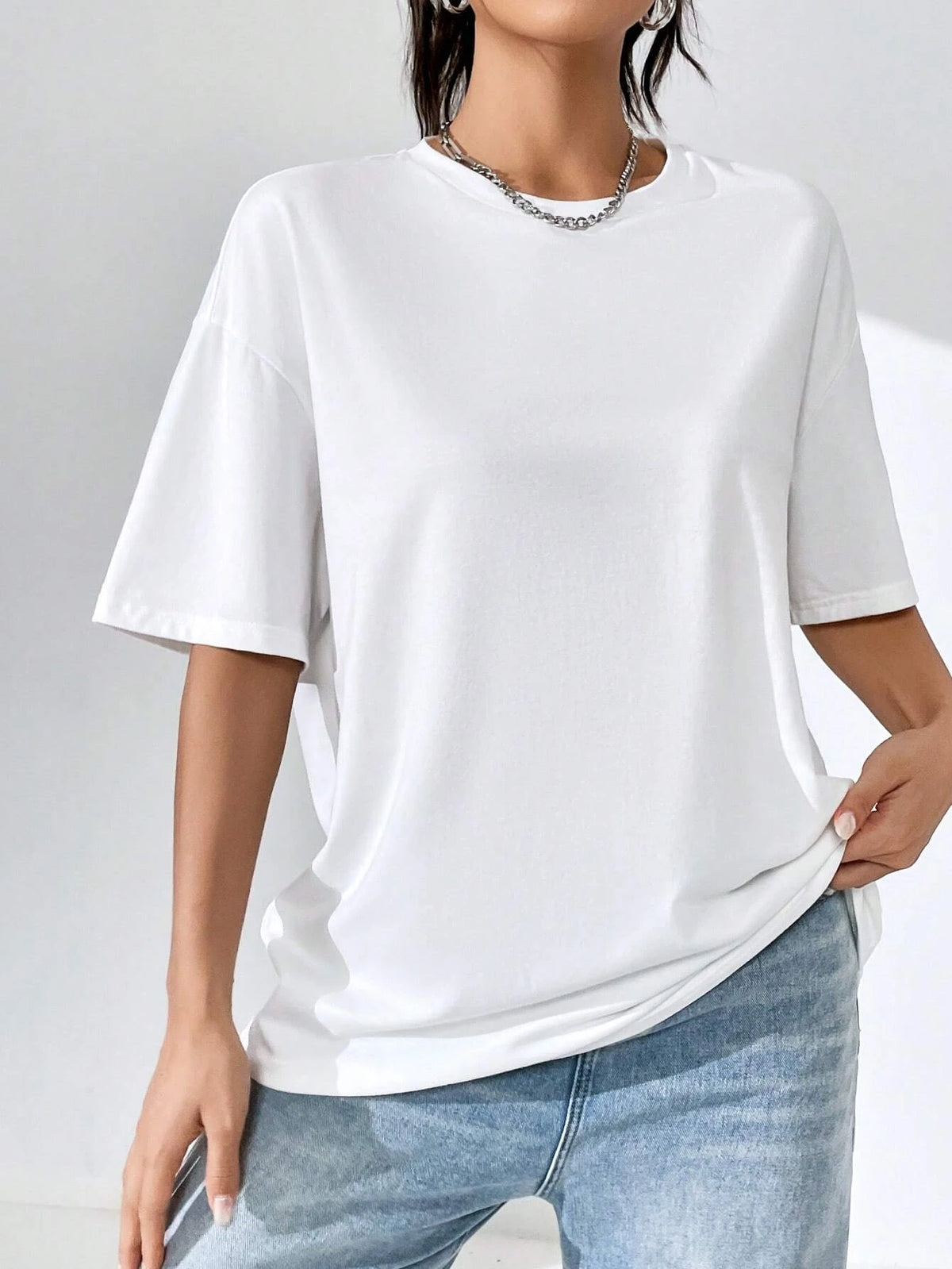 Wave & Japanese Letter Graphic Drop Shoulder Tee