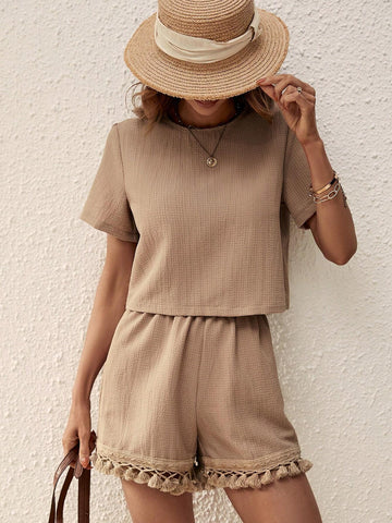 EMERY ROSE Solid Round Neck Blouse & Lace Trim Shorts