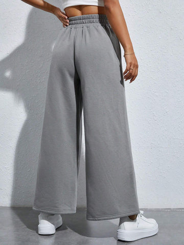 PETITE Letter Patched Detail Wide Leg Sweatpants
