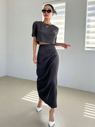 DAZY Solid Button Detail Crop Tee & Split Hem Skirt