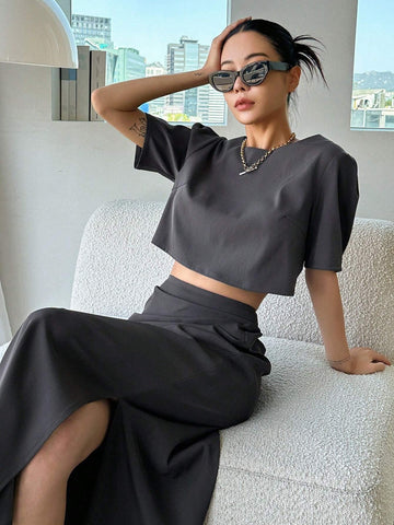 DAZY Solid Button Detail Crop Tee & Split Hem Skirt