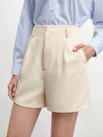 BIZwear Fold Pleated Solid Shorts