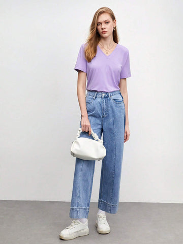 BIZwear Embroidery Slogan Pattern V Neck Tee