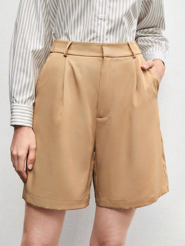 BIZwear Fold Pleated Slant Pocket Shorts