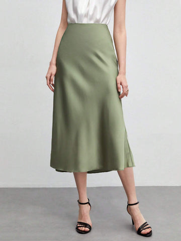 BIZwear Solid A-line Satin Skirt