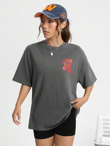 EZwear Slogan Graphic Drop Shoulder Oversized Tee