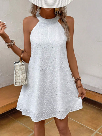 EMERY ROSE Solid Keyhole Back Halter Neck Dress