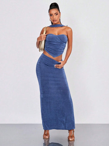 Solid Ruched Halter Top & Mermaid Hem Skirt