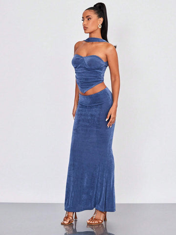 Solid Ruched Halter Top & Mermaid Hem Skirt