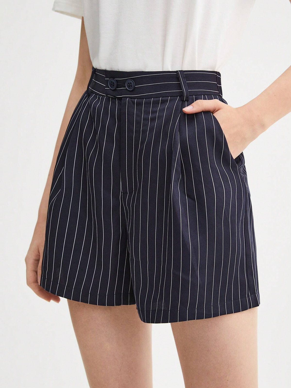 BIZwear Striped Print Slant Pocket Shorts