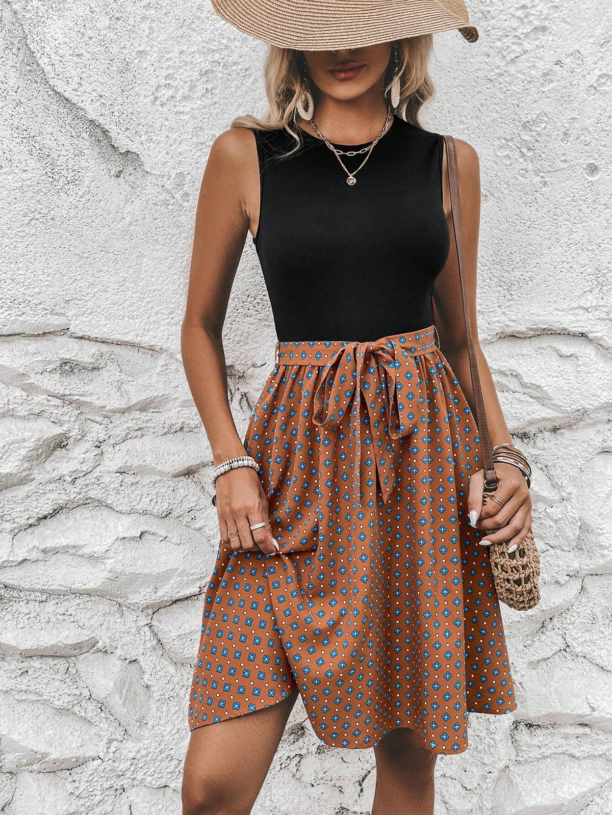 EMERY ROSE Geo Print Belted Dress