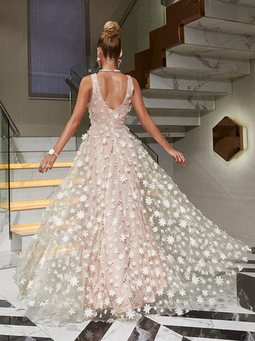 Floral Appliques Mesh Overlay Bridesmaid Dress