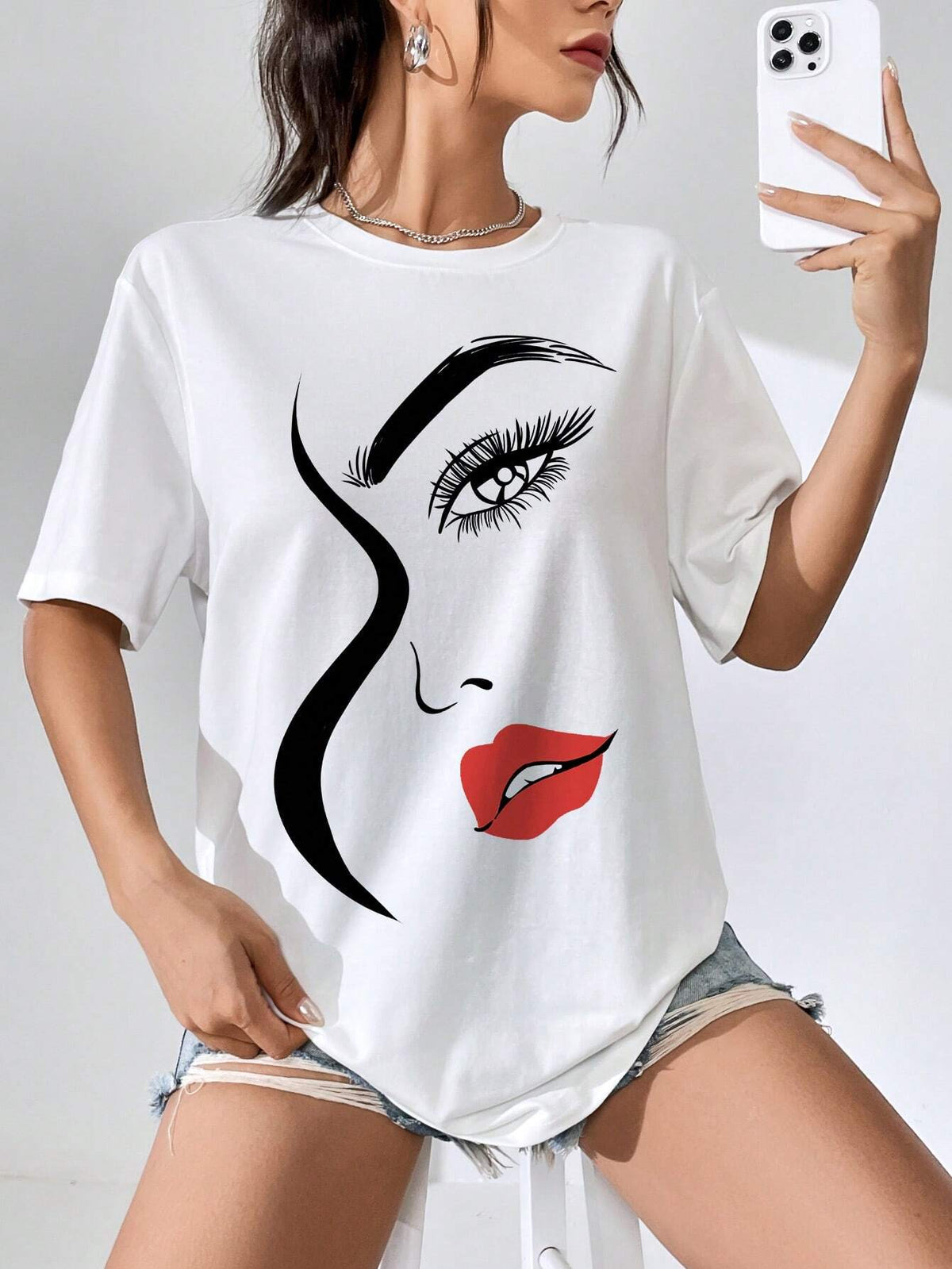 Unity Figure Graphic Drop Shoulder Tee
