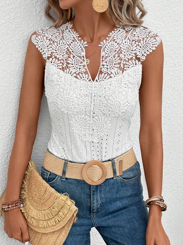 EMERY ROSE Notched Neckline Contrast Guipure Lace Bodysuit