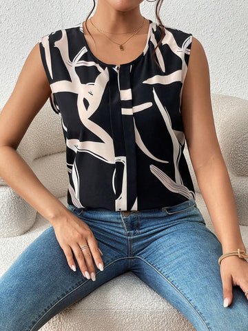Allover Print Fold Pleated Detail Blouse