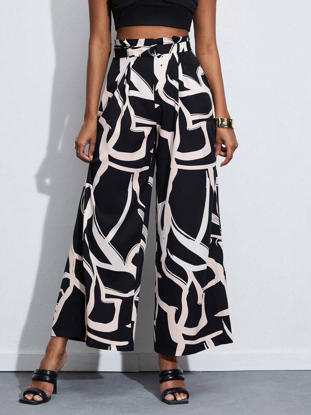 BIZwear Graphic Print Wide Leg Belted Pants