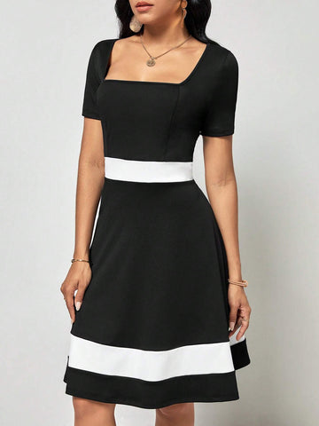 EMERY ROSE Square Neck Colorblock A-line Dress