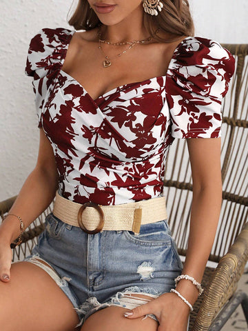 VCAY Floral Print Sweetheart Neck Puff Sleeve Tee