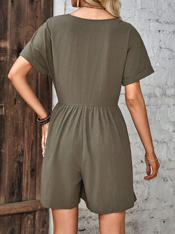 EMERY ROSE Solid Button Front Romper