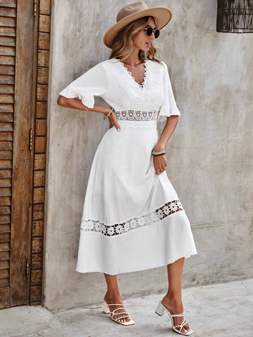 EMERY ROSE Guipure Lace Insert Flounce Sleeve Dress