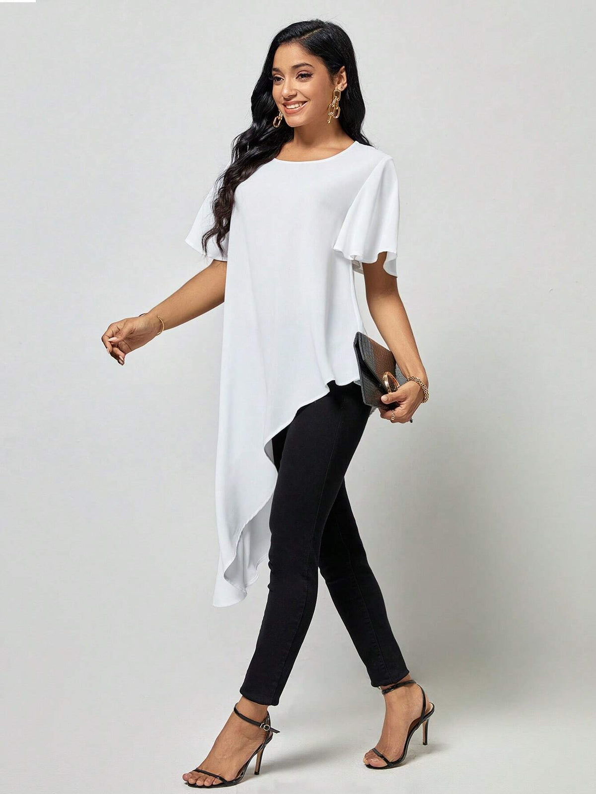 EMERY ROSE Solid Asymmetrical Hem Tee