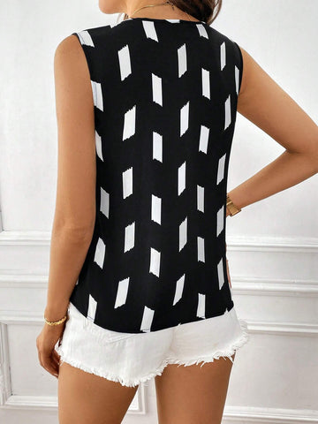 Geo Print Notched Neckline Sleeveless Blouse