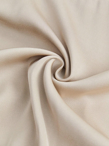 V-collar Wrap Plicated Detail Crop Top