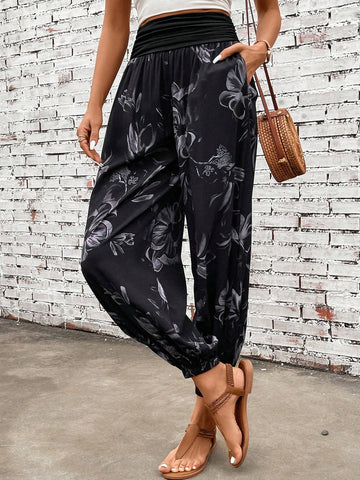 EMERY ROSE Floral Print Carrot Pants