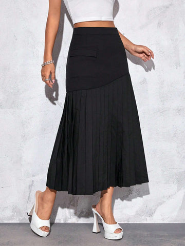 Flap Pocket Pleated Hem Skirt