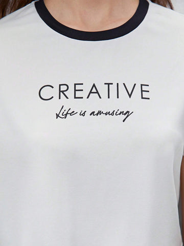 BIZwear Letter Graphic Contrast Trim Tee