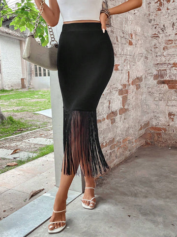 EMERY ROSE Fringe Hem Solid Pencil Skirt