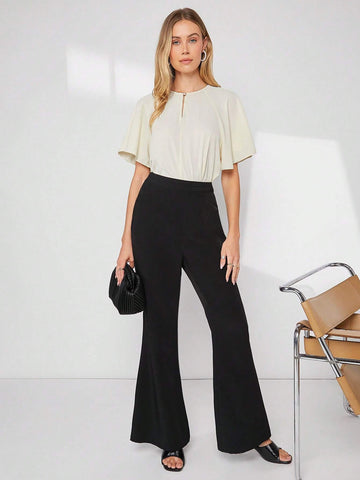 Keyhole Neck Butterfly Sleeve Blouse