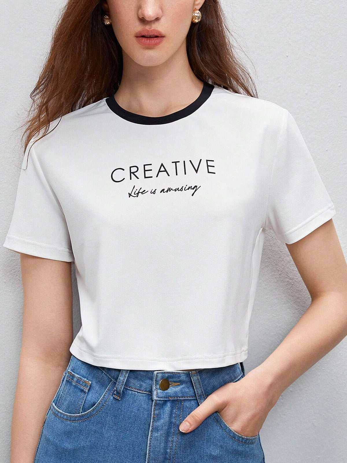 BIZwear Letter Graphic Contrast Trim Tee