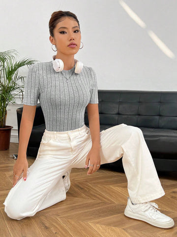 Solid Ribbed Knit Tee
