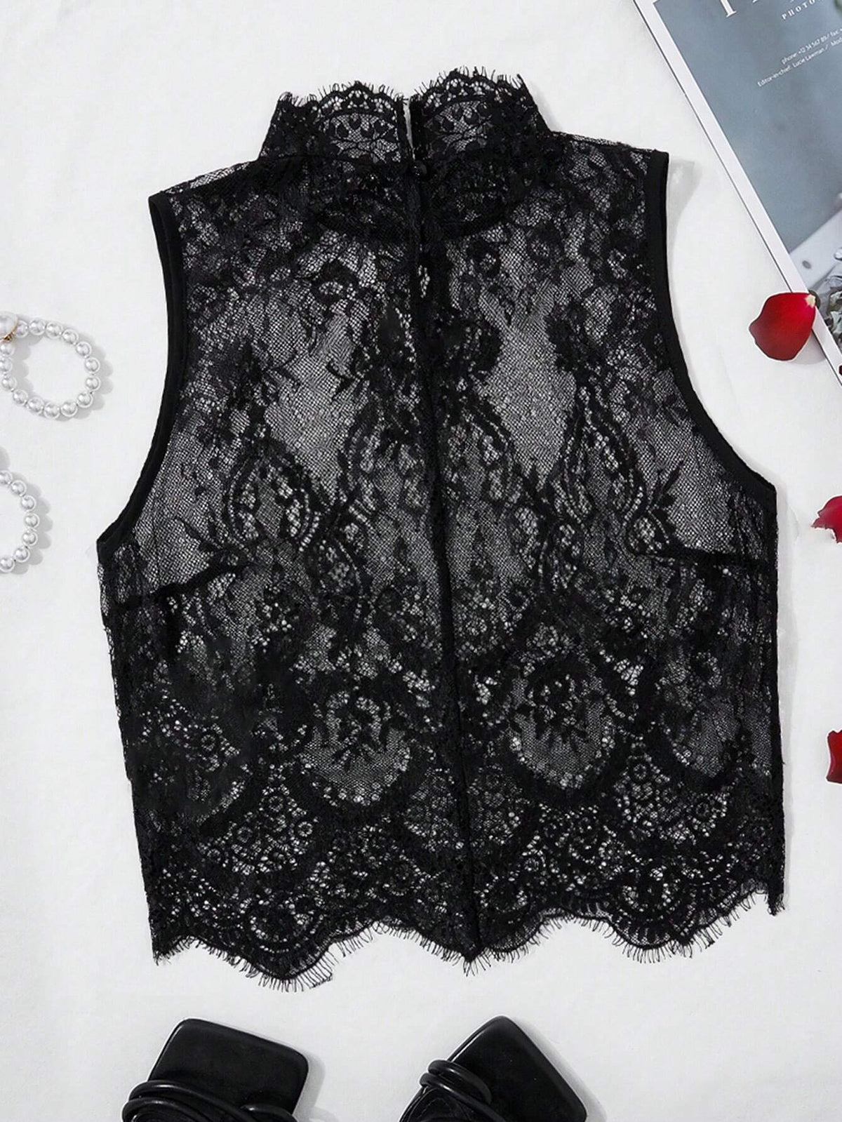 Mock Neck Lace Tank Top Without Bra